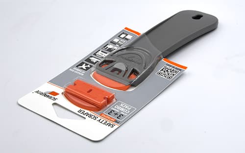 Side view showing blade access